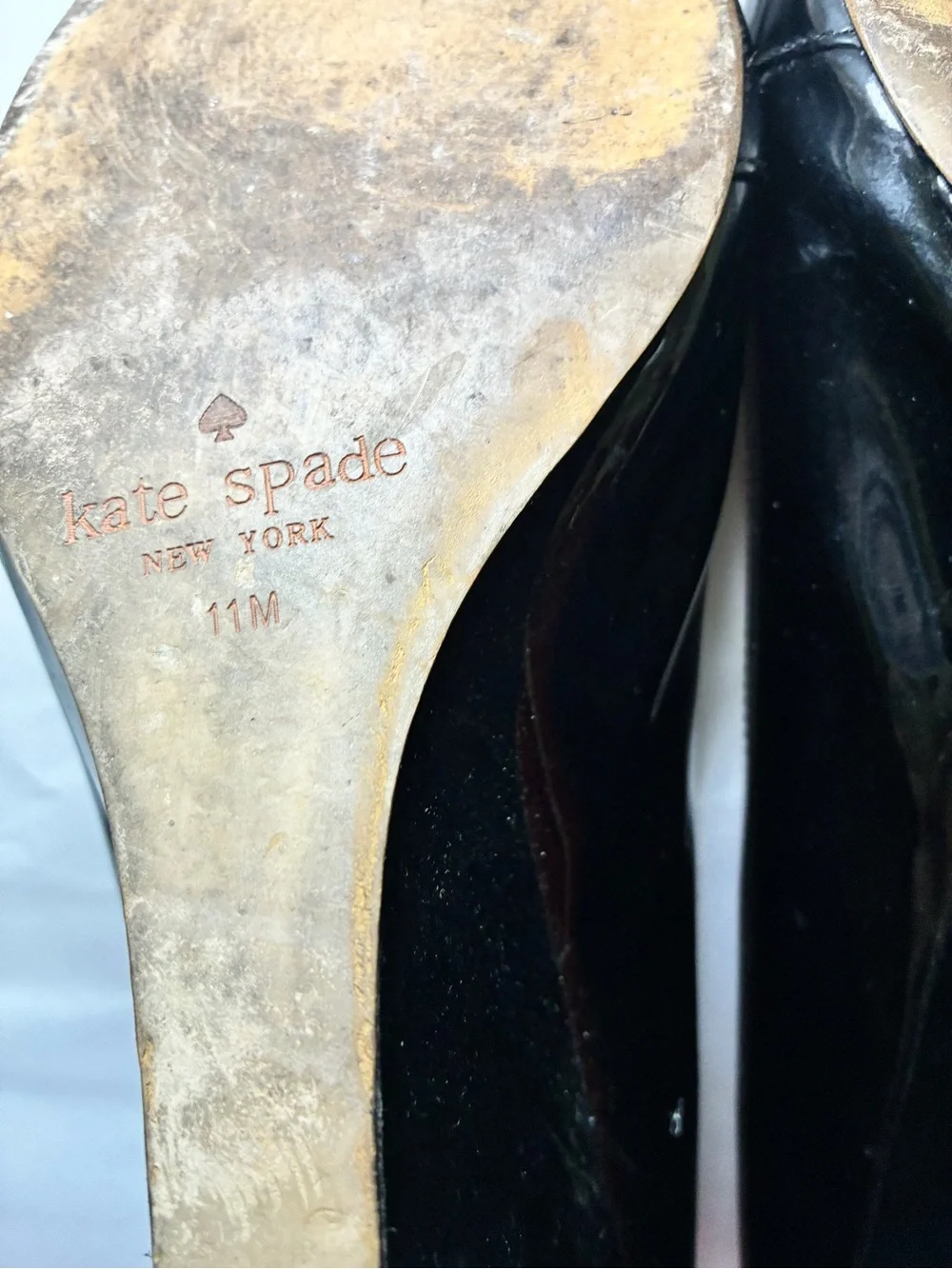 kate spade size 11 Two-Pair Bow-Accent Peep Toe wedge heels in Nude and Black